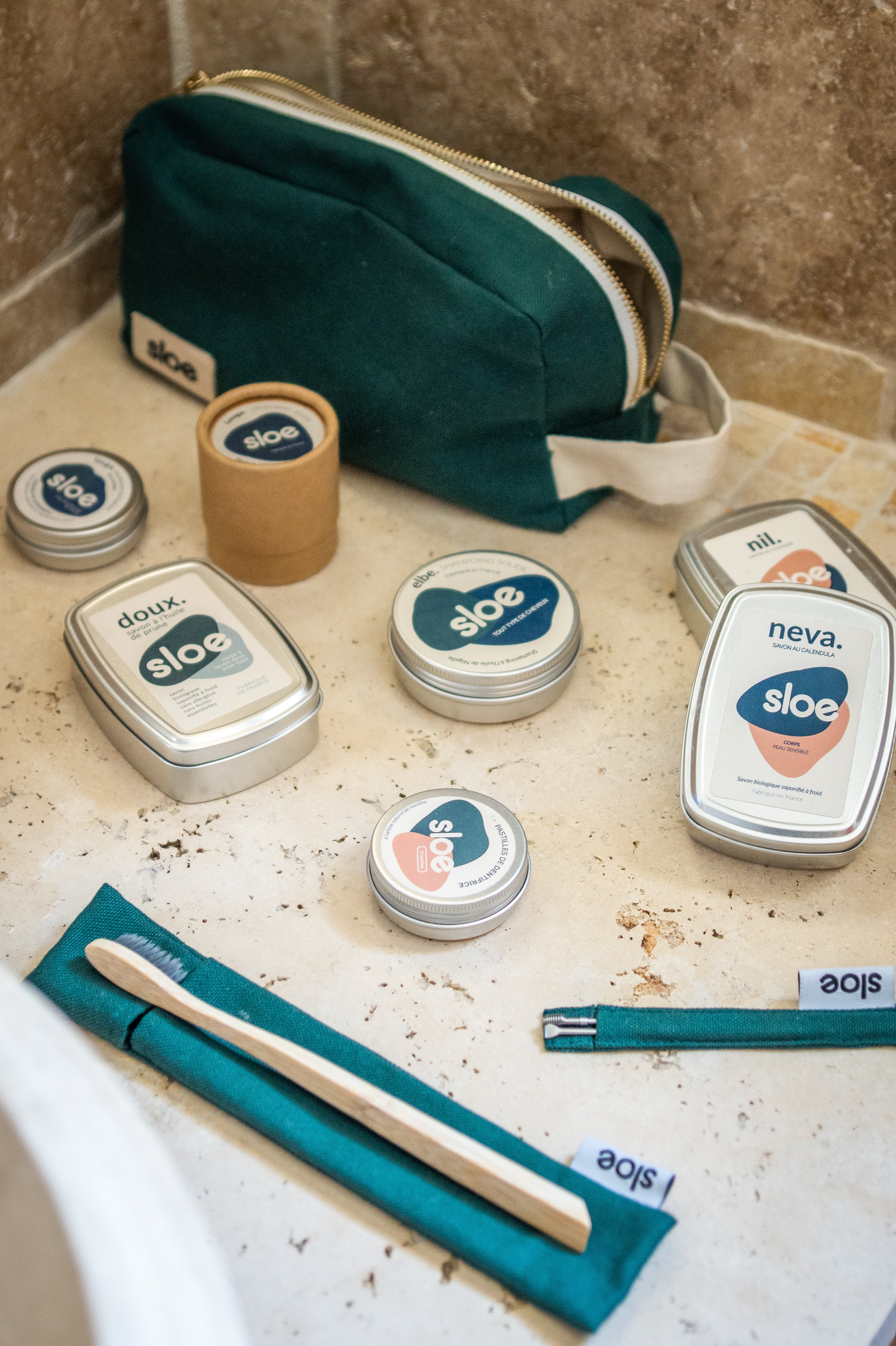 Objectif zéro déchet : réduire sa consommation de plastique dans la salle de bain